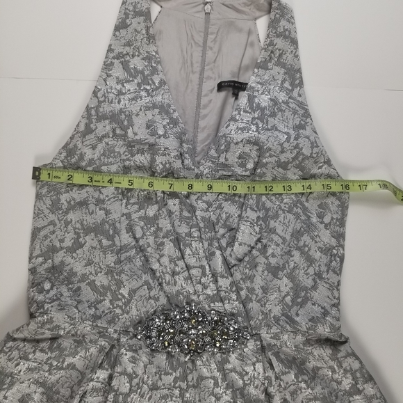 Silver dress - Picture 11 of 12